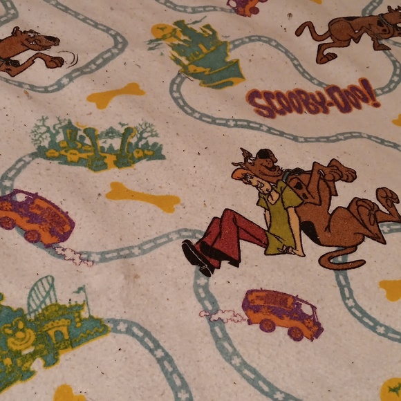 Scooby Doo 1999 blanket for full size bed. - Picture 3 of 11